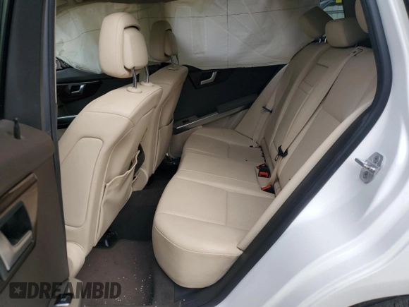 2015 Mercedes-Benz GLK GLK 350 with VIN WDCGG8JB2FG427344, listed as a Copart auction lot 50623945 with 117,351 mi miles and Salvage Title. Bid and sale history available at carsss.com. Image 10.
