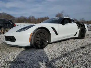2018 Chevrolet Corvette Grand Sport 1LT with VIN 1G1YW2D79J5103418, listed as a Copart auction lot 43821404 with 43,907 mi miles. Bid and sale history available at carsss.com. Image 1.