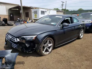 2019 Audi A5 Premium z VIN WAUSNAF51KA061967, wystawiony jako Copart lot #57387054 z przebiegiem 43 357 mil mil oraz Szkody całkowita. Historia ofert i sprzedaży dostępna na DreamBid. Obrazek 1.