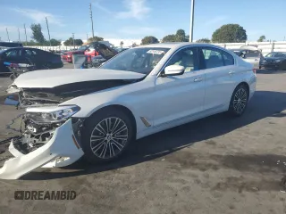 2019 BMW 5 Series 540i xDrive with VIN WBAJE7C58KWW09923, listed as a Copart auction lot 50146235 with 42,440 mi miles and Non Repairable. Bid and sale history available at carsss.com. Image 1.