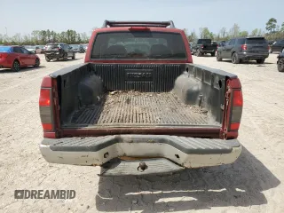 2001 Nissan Frontier SE with VIN 1N6ED27T11C308118, listed as a Copart auction lot 49726055 with Not provided miles and Clean title. Bid and sale history available at DreamBid. Image 6.