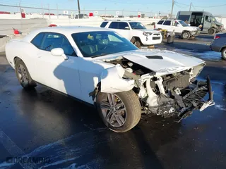 2019 Dodge Challenger SXT with VIN 2C3CDZGG3KH676194, listed as a IAAI auction lot 41324134 with 63,896 mi miles. Bid and sale history available at carsss.com. Image 1.