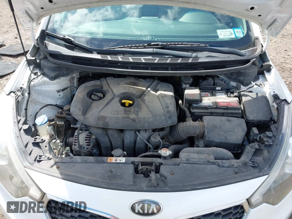 2014 Kia Forte EX with VIN KNAFX4A8XE5050378, listed as a IAAI auction lot 41923798 with 104,712 mi miles. Bid and sale history available at carsss.com. Image 10.