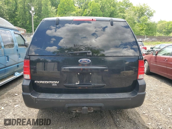 2004 Ford Expedition XLT z VIN 1FMFU16WX4LB76652, wystawiony jako Copart lot #55410695 z przebiegiem Nie podano mil oraz Szkoda całkowita • Salvage title. Historia ofert i sprzedaży dostępna na DreamBid. Obrazek 6.