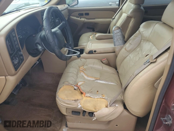2000 Chevrolet Suburban LT with VIN 3GNFK16T3YG122555, listed as a Copart auction lot 76624964 with 193,236 mi miles and Non Repairable. Bid and sale history available at carsss.com. Image 7.