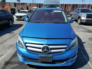 2015 Mercedes-Benz B with VIN WDDVP9AB3FJ005207, listed as a Copart auction lot 70458844 with 79,697 mi miles and Clean Title. Bid and sale history available at carsss.com. Image 5.