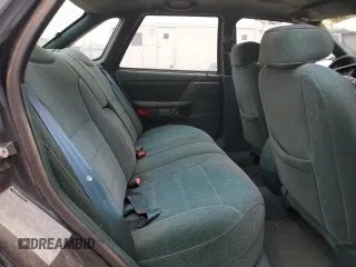 1995 Mercury Sable GS z VIN 1MELM50U3SA623819, wystawiony jako Copart lot #46957824 z przebiegiem 121 357 mil mil oraz Tytuł czysty. Historia ofert i sprzedaży dostępna na DreamBid. Obrazek 10.