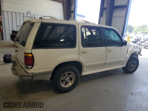 1996 Ford Explorer XL with VIN 1FMDU32X6TUD64045, listed as a Copart auction lot 65942264 with 138,750 mi miles and Salvage title. Bid and sale history available at DreamBid. Image 3.