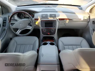 2010 Mercedes-Benz R с VIN 4JGCB6FB4AA102119, выставлен на аукционе Copart как лот 44354954 с пробегом 96 142 миль миль и Списание • Salvage title. История ставок и продаж доступна на DreamBid. Изображение 8.