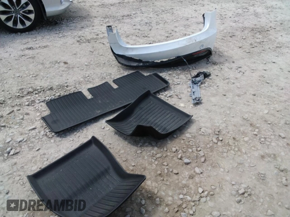 2025 Tesla Model 3 Long Range z VIN 5YJ3E1EBXSF968724, wystawiony jako Copart lot #53128525 z przebiegiem 1 127 mil mil oraz Szkoda całkowita • Salvage title. Historia ofert i sprzedaży dostępna na DreamBid. Obrazek 12.