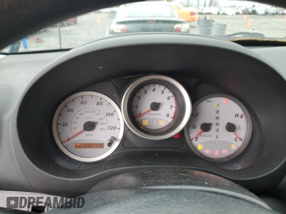 2005 Toyota RAV4 with VIN JTEHD20V556024924, listed as a Copart auction lot 51548045 with 252,719 mi miles and Clean Title. Bid and sale history available at carsss.com. Image 9.
