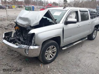 2016 Chevrolet Silverado 1500 LT with VIN 3GCUKREC7GG281402, listed as a IAAI auction lot 41724111 with 1 mi miles. Bid and sale history available at carsss.com. Image 2.