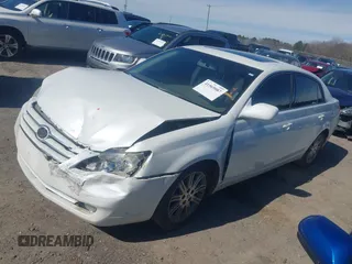 2007 Toyota Avalon XL with VIN 4T1BK36B17U196283, listed as a IAAI auction lot 41569087 with 370,304 mi miles. Bid and sale history available at carsss.com. Image 17.