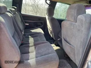 2003 Chevrolet Silverado 1500HD LS with VIN 1GCGK13U33F131230, listed as a Copart auction lot 52699415 with 237,280 mi miles and Salvage Title. Bid and sale history available at DreamBid. Image 10.