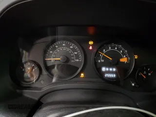 2016 Jeep Patriot High Altitude with VIN 1C4NJPFA5GD526767, listed as a Copart auction lot 81524804 with 25,553 mi miles and Salvage Title. Bid and sale history available at carsss.com. Image 9.