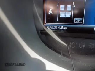 2022 Ford Edge SE z VIN 2FMPK4G98NBA56421, wystawiony jako IAAI lot #42862994 z przebiegiem 75 214 mil mil oraz . Historia ofert i sprzedaży dostępna na DreamBid. Obrazek 27.