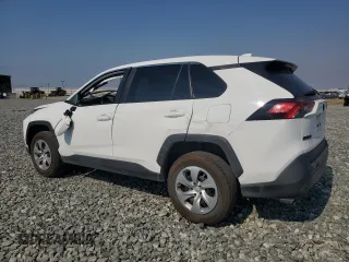2022 Toyota RAV4 LE with VIN 2T3K1RFV2NW229327, listed as a Copart auction lot 64043405 with 18,161 mi miles and Salvage title. Bid and sale history available at DreamBid. Image 2.