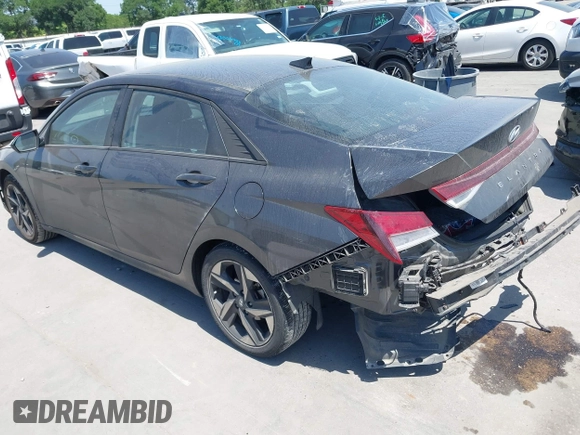 2023 Hyundai Elantra SEL z VIN 5NPLS4AG7PH111202, wystawiony jako IAAI lot #42014119 z przebiegiem 77 356 mil mil oraz . Historia ofert i sprzedaży dostępna na DreamBid. Obrazek 3.