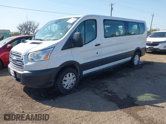 2019 Ford Transit Passenger XL z VIN 1FBZX2ZM8KKA75772, wystawiony jako IAAI lot #41990148 z przebiegiem 101 809 mil mil oraz . Historia ofert i sprzedaży dostępna na DreamBid. Obrazek 2.