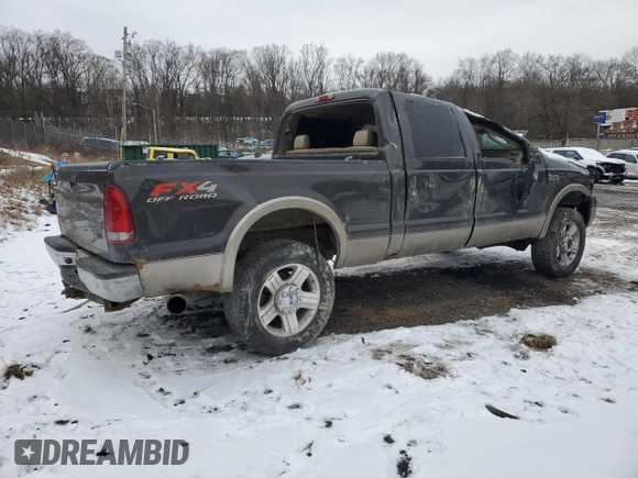 2005 Ford F-250 XL z VIN 1FTSW21P85EA55966, wystawiony jako Copart lot #53452015 z przebiegiem 314 650 mil mil oraz Nie do naprawy • Non repairable. Historia ofert i sprzedaży dostępna na DreamBid. Obrazek 3.