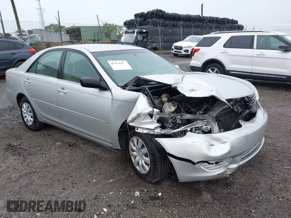 2005 Toyota Camry STD z VIN 4T1BE32K45U562005, wystawiony jako IAAI lot #42354477 z przebiegiem 205 193 mil mil oraz . Historia ofert i sprzedaży dostępna na DreamBid. Obrazek 1.