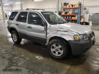 2006 Ford Escape XLT with VIN 1FMYU93146KD54287, listed as a Copart auction lot 51487765 with 136,326 mi miles and Salvage Title. Bid and sale history available at carsss.com. Image 4.