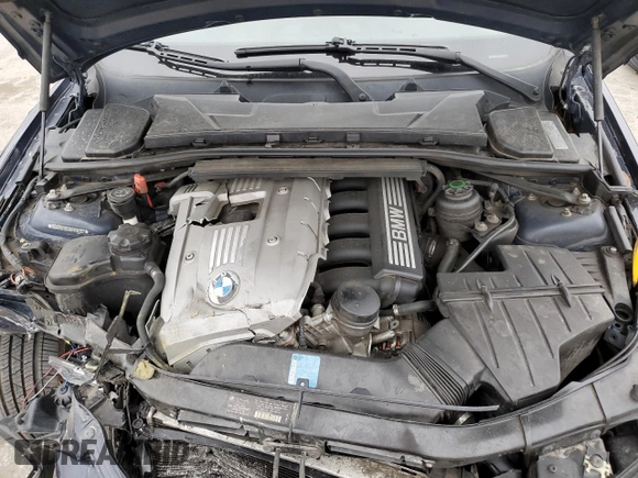 2006 BMW 3 Series 325xi with VIN WBAVD13536KV06357, listed as a Copart auction lot 51684215 with 153,389 mi miles and Salvage Title. Bid and sale history available at carsss.com. Image 13.