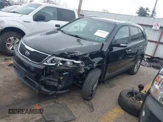 2014 Kia Sorento EX with VIN 5XYKUDA79EG431440, listed as a IAAI auction lot 41850576 with 103,758 mi miles. Bid and sale history available at carsss.com. Image 17.