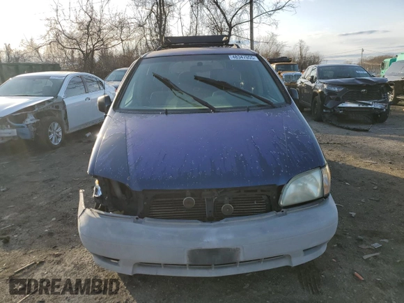 2002 Toyota Sienna CE with VIN 4T3ZF19C62U448900, listed as a Copart auction lot 48347055 with 207,018 mi miles and Salvage Title. Bid and sale history available at carsss.com. Image 5.