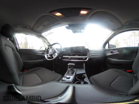 2024 Kia Sportage LX with VIN KNDPUCDF5R7273538, listed as a IAAI auction lot 41944255 with 4,617 mi miles and . Bid and sale history available at DreamBid. Image 18.