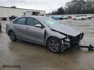 2022 Kia Forte LXS with VIN 3KPF24AD4NE481902, listed as a Copart auction lot 42545015 with 109,671 mi miles and Salvage Title. Bid and sale history available at carsss.com. Image 4.