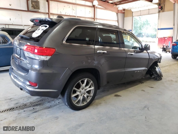 2014 Jeep Grand Cherokee Summit with VIN 1C4RJFJG5EC388545, listed as a Copart auction lot 68284754 with 189,897 mi miles and Salvage Title. Bid and sale history available at carsss.com. Image 3.