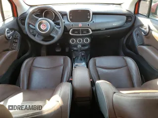 2018 FIAT 500X Trekking z VIN ZFBCFYCB6JP682871, wystawiony jako Copart lot #82798284 z przebiegiem 67 764 mil mil oraz Szkody całkowita. Historia ofert i sprzedaży dostępna na DreamBid. Obrazek 8.