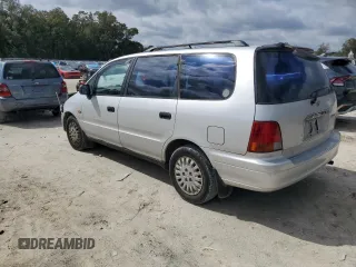 1996 Honda Odyssey z VIN RA11118375, wystawiony jako Copart lot #46170125 z przebiegiem 185 034 mil mil oraz Nie do naprawy • Non repairable. Historia ofert i sprzedaży dostępna na DreamBid. Obrazek 2.