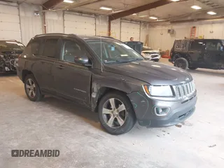 2016 Jeep Compass High Altitude z VIN 1C4NJDEB1GD799357, wystawiony jako IAAI lot #42399024 z przebiegiem 108 948 mil mil oraz . Historia ofert i sprzedaży dostępna na DreamBid. Obrazek 1.