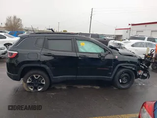 2018 Jeep Compass Trailhawk с VIN 3C4NJDDB4JT128820, выставлен на аукционе IAAI как лот 40959555 с пробегом Не указан миль и . История ставок и продаж доступна на DreamBid. Изображение 12.