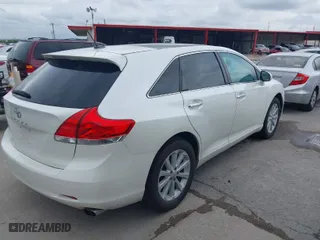 2011 Toyota Venza with VIN 4T3ZA3BB6BU055085, listed as a IAAI auction lot 41914971 with NaN miles. Bid and sale history available at carsss.com. Image 4.