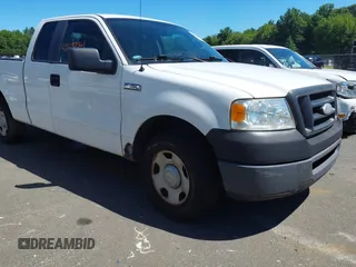2008 Ford F-150 XL z VIN 1FTPX12548KD04392, wystawiony jako IAAI lot #42692561 z przebiegiem 150 509 mil mil oraz . Historia ofert i sprzedaży dostępna na DreamBid. Obrazek 1.