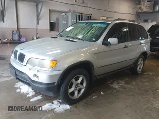 2001 BMW X5 3.0i with VIN WBAFA53571LM79025, listed as a IAAI auction lot 41183569 with 255,640 mi miles. Bid and sale history available at carsss.com. Image 2.