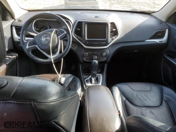 2014 Jeep Cherokee Limited with VIN 1C4PJLDB3EW172746, listed as a Copart auction lot 43509725 with 262,129 mi miles and Clean Title. Bid and sale history available at DreamBid. Image 8.