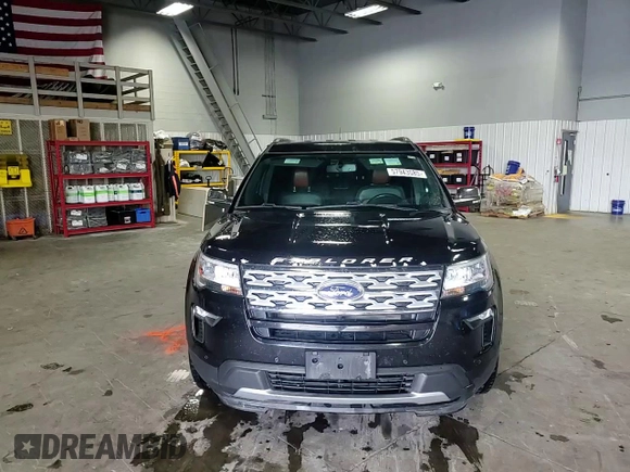 2019 Ford Explorer XLT с VIN 1FM5K8D86KGA92977, выставлен на аукционе Copart как лот 57943585 с пробегом 123 124 миль миль и Списание • Salvage title. История ставок и продаж доступна на DreamBid. Изображение 15.