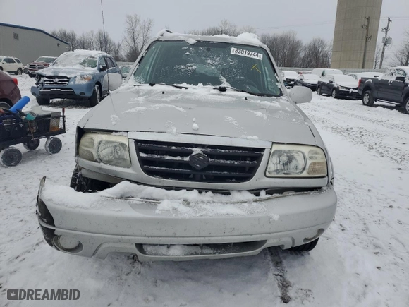 2003 Suzuki Grand Vitara with VIN JS3TD62V634107209, listed as a Copart auction lot 83019744 with 219,180 mi miles and Salvage Title. Bid and sale history available at carsss.com. Image 5.