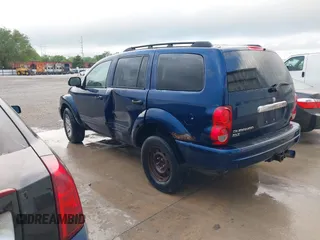 2005 Dodge Durango SLT z VIN 1D4HB48D55F571759, wystawiony jako IAAI lot #42278625 z przebiegiem 277 443 mil mil oraz . Historia ofert i sprzedaży dostępna na DreamBid. Obrazek 3.