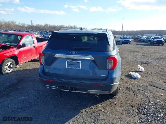 2020 Ford Explorer XLT with VIN 1FMSK8DH9LGC40351, listed as a IAAI auction lot 41464844 with NaN miles. Bid and sale history available at carsss.com. Image 16.