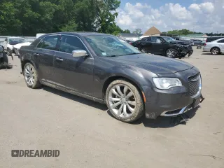 2020 Chrysler 300 Limited with VIN 2C3CCAEGXLH145860, listed as a Copart auction lot 58715804 with 53,850 mi miles and Salvage Title. Bid and sale history available at carsss.com. Image 4.