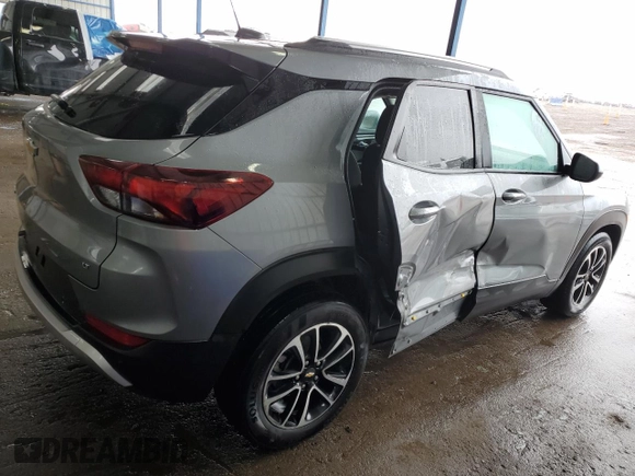 2024 Chevrolet TrailBlazer LT with VIN KL79MPS29RB177776, listed as a Copart auction lot 53800835 with 34,031 mi miles and Clean Title. Bid and sale history available at DreamBid. Image 3.
