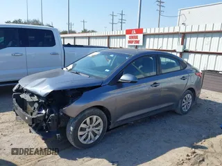 2018 Hyundai Accent SE z VIN 3KPC24A37JE015594, wystawiony jako IAAI lot #41700013 z przebiegiem 78 478 mil mil oraz . Historia ofert i sprzedaży dostępna na DreamBid. Obrazek 18.