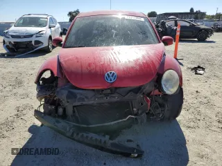 2009 Volkswagen New Beetle Coupe S with VIN 3VWPG31C29M500172, listed as a Copart auction lot 73111494 with 116,278 mi miles and Salvage Title. Bid and sale history available at carsss.com. Image 5.