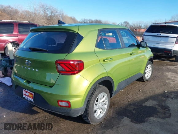 2022 Hyundai Venue SE with VIN KMHRB8A39NU140634, listed as a IAAI auction lot 38247791 with 31,622 mi miles and . Bid and sale history available at DreamBid. Image 4.
