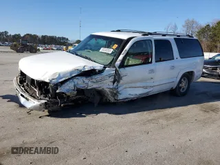 2001 Chevrolet Suburban LS with VIN 3GNFK16T31G177271, listed as a Copart auction lot 89349205 with 404,627 mi miles and Salvage Title. Bid and sale history available at carsss.com. Image 1.
